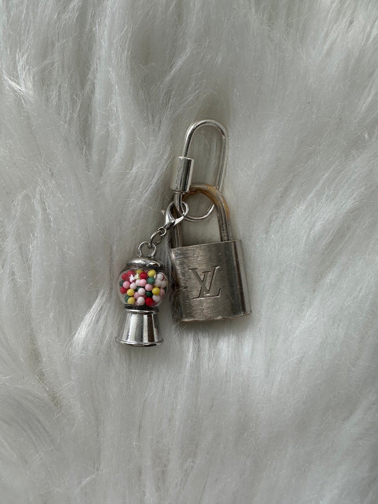 Louis Vuitton Preloved Authentic Lock Bubblegum Keyring